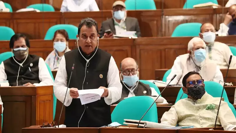 সংসদে শীর্ষ ঋণখেলাপির তালিকা দিলেন অর্থমন্ত্রী